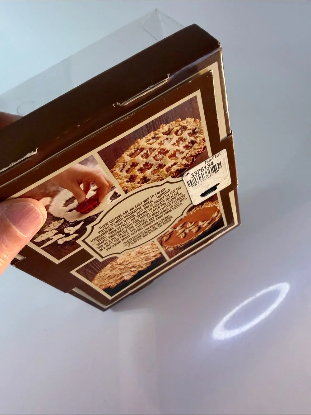 Williams Sonoma Autumn Leaves Piecrust Cutters - NIB from 2010